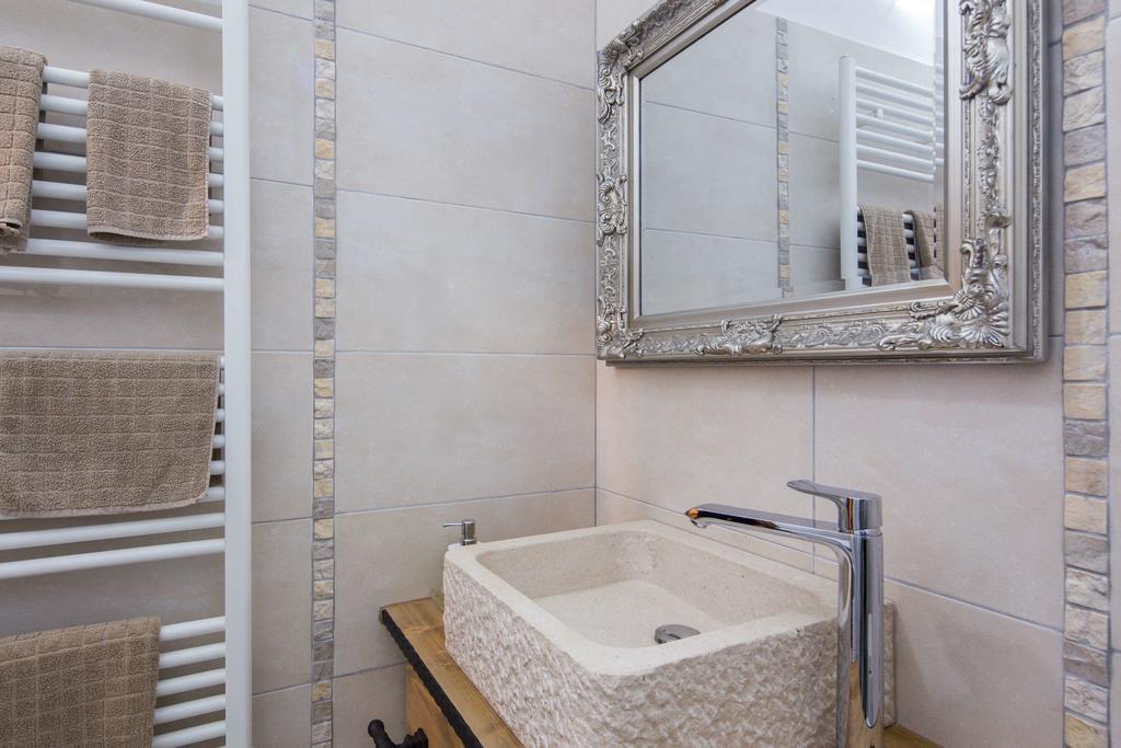 Villa Stonegate Estate - Bonus, Dvije Vile Jedna Cijena! Опатия Экстерьер фото