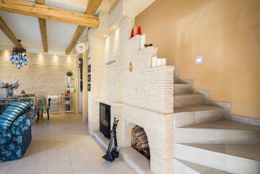 Villa Stonegate Estate - Bonus, Dvije Vile Jedna Cijena! Опатия Экстерьер фото